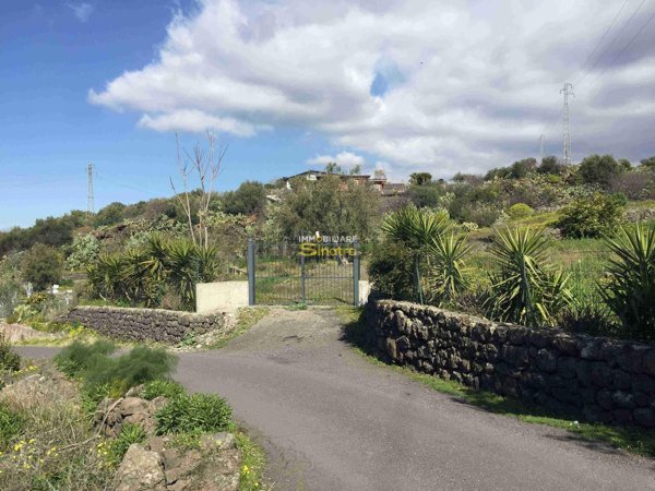 terreno edificabile in vendita a Paternò