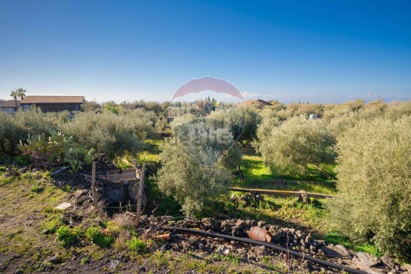 terreno edificabile in vendita a Paternò