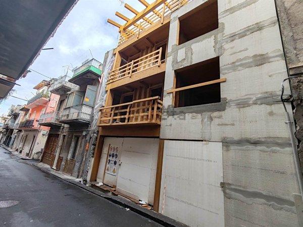 casa indipendente in vendita a Paternò in zona Centro Storico