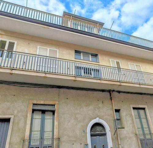 casa indipendente in vendita a Paternò