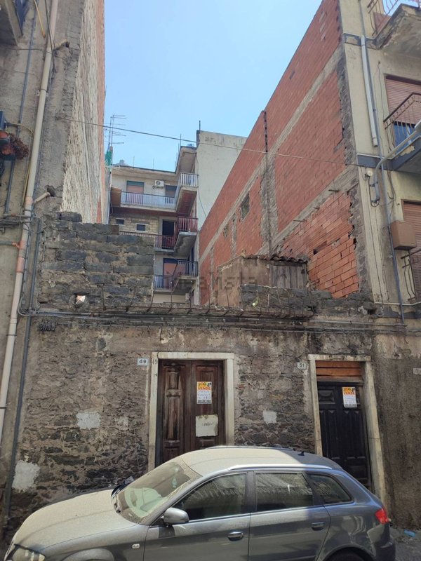 casa indipendente in vendita a Paternò