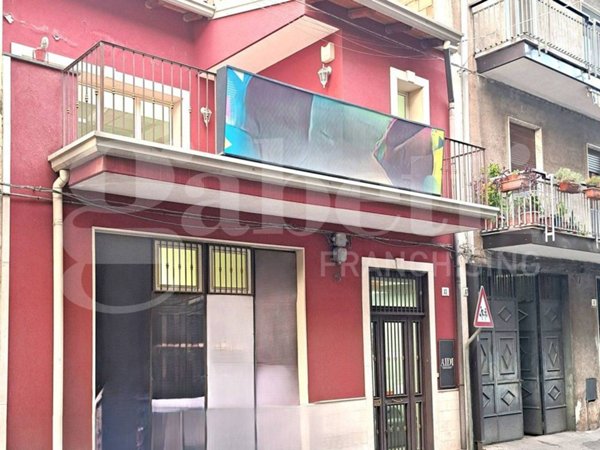 appartamento in vendita a Paternò in zona Centro Storico