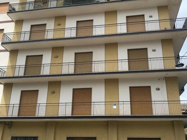 appartamento in vendita a Paternò in zona Centro Storico
