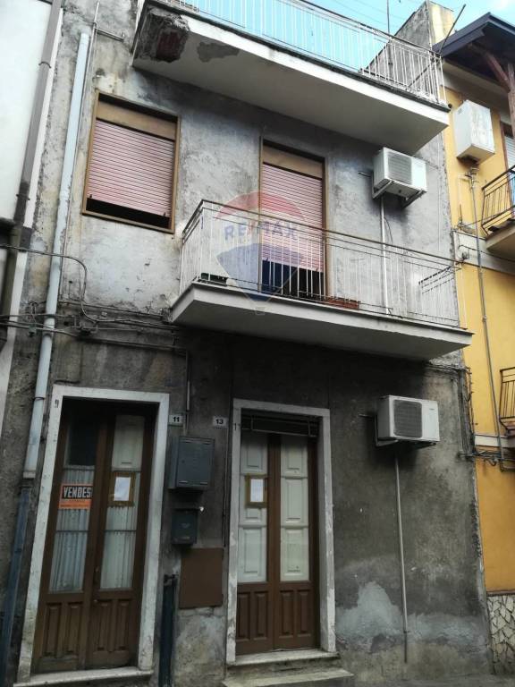 casa indipendente in vendita a Paternò