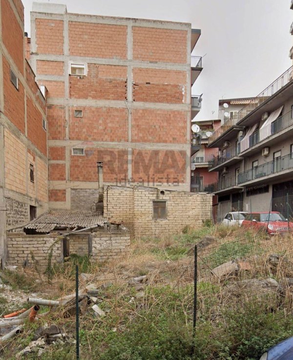 casa indipendente in vendita a Paternò