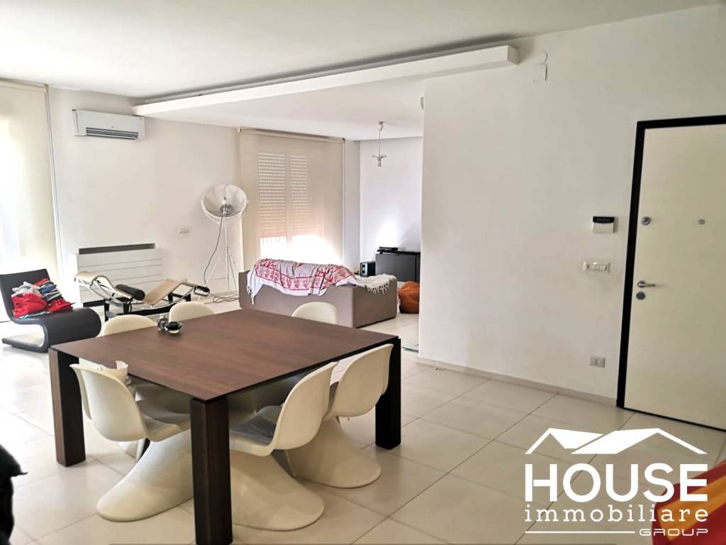 appartamento in vendita a Paternò in zona Centro Storico