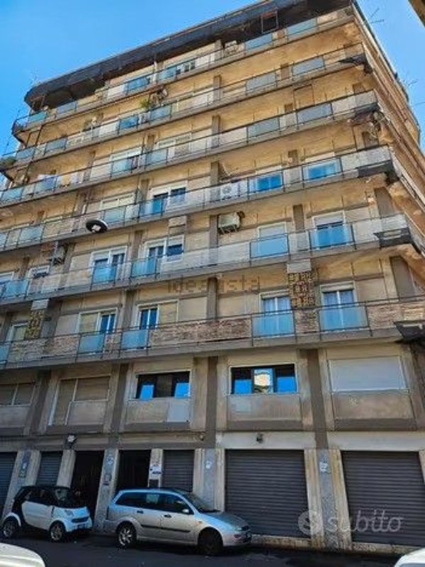 appartamento in vendita a Paternò in zona Centro Storico