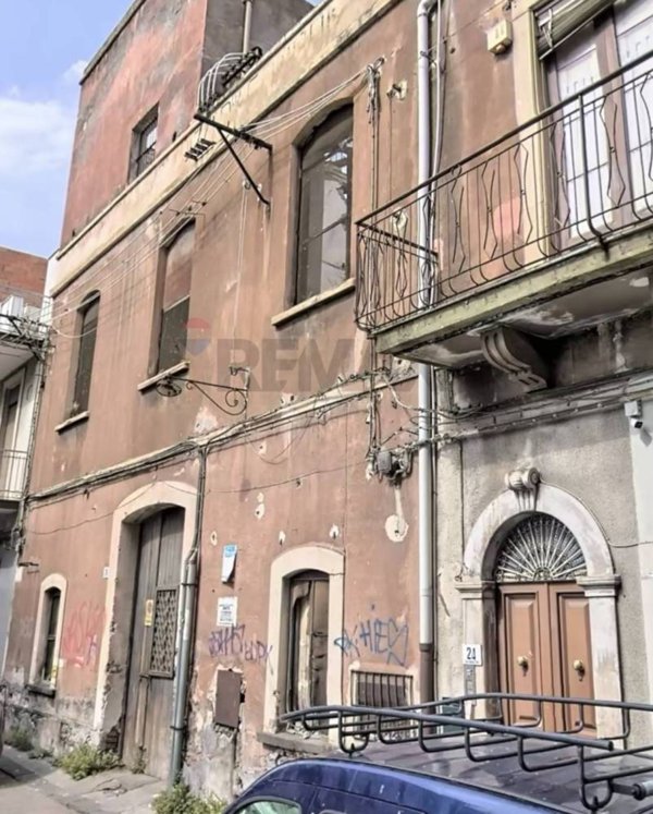 casa indipendente in vendita a Paternò