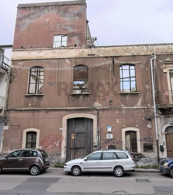 casa indipendente in vendita a Paternò