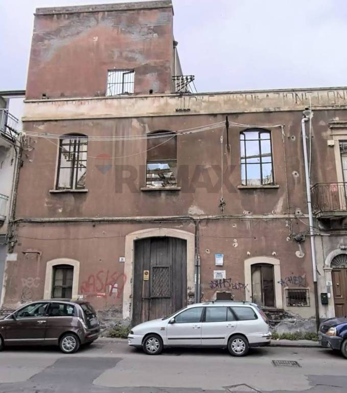 casa indipendente in vendita a Paternò