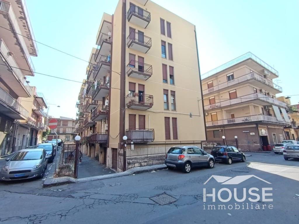 appartamento in vendita a Paternò