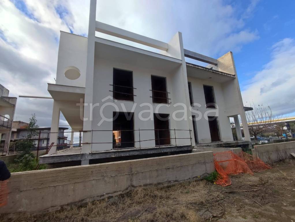 casa indipendente in vendita a Paternò