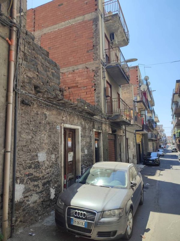 casa indipendente in vendita a Paternò