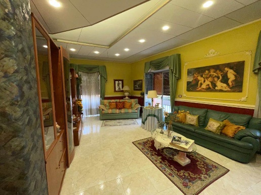 appartamento in vendita a Paternò