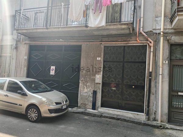 appartamento in vendita a Paternò in zona Centro Storico