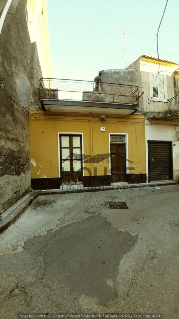 casa indipendente in vendita a Paternò in zona Centro Storico