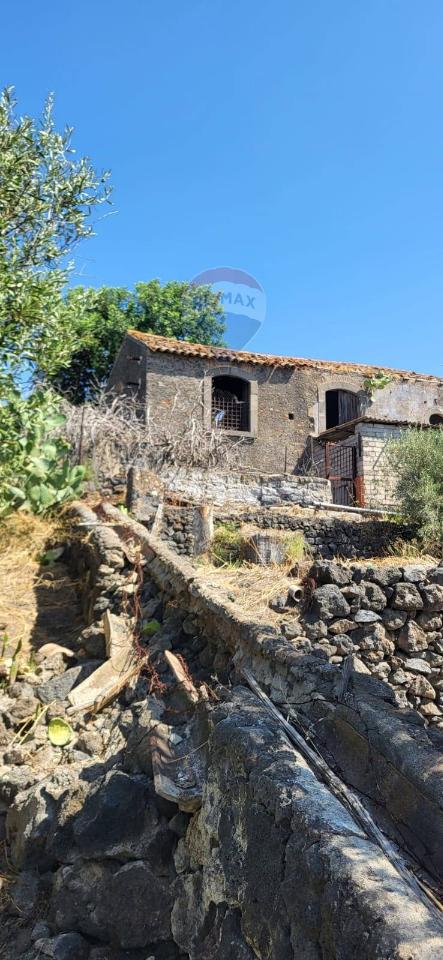 terreno agricolo in vendita a Paternò in zona Centro Storico