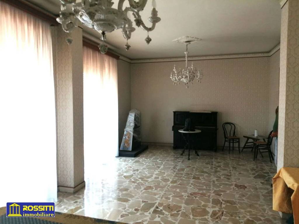 appartamento in vendita a Paternò
