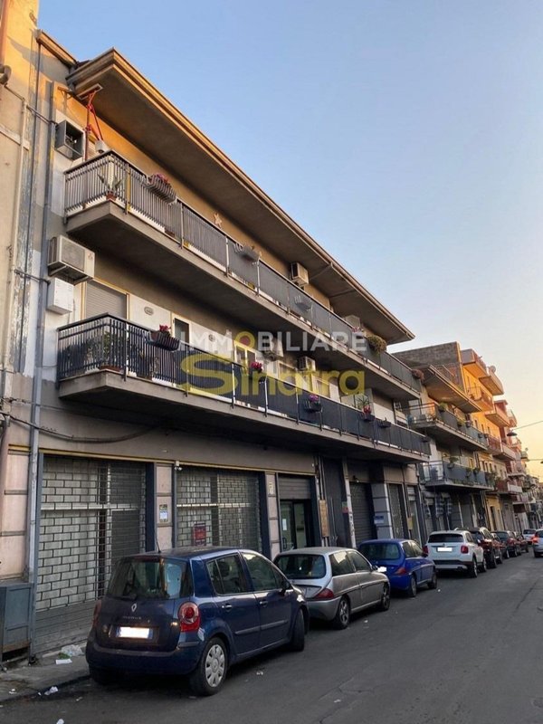 appartamento in vendita a Paternò in zona Centro Storico