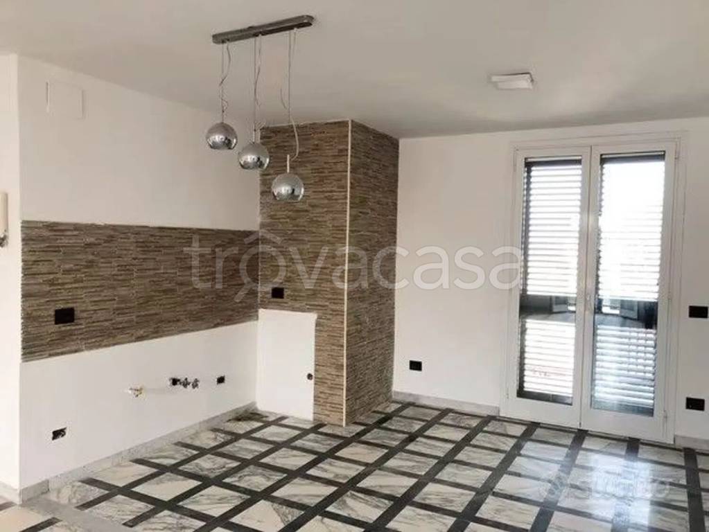 appartamento in vendita a Paternò