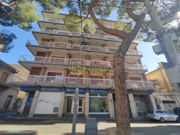 appartamento in vendita a Paternò in zona Centro Storico