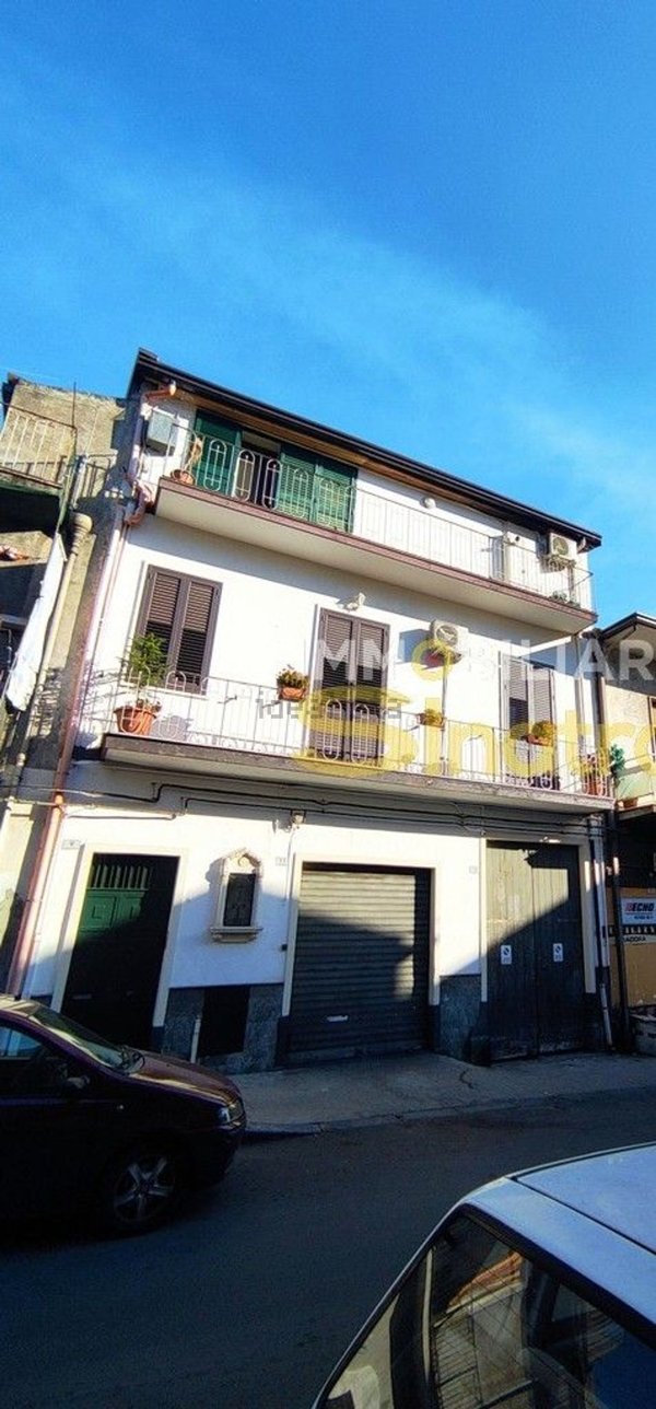 appartamento in vendita a Paternò in zona Centro Storico