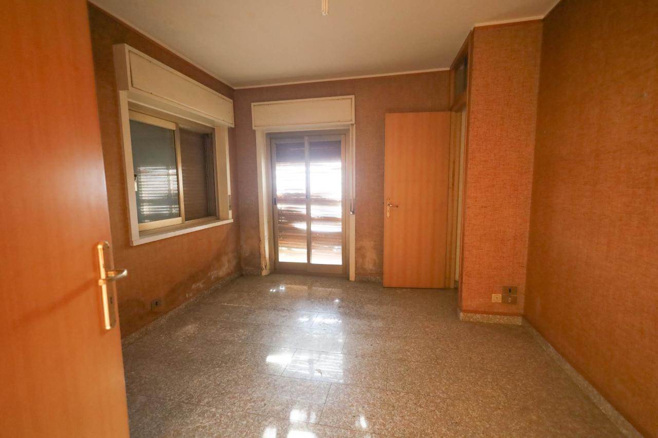 appartamento in vendita a Paternò in zona Centro Storico