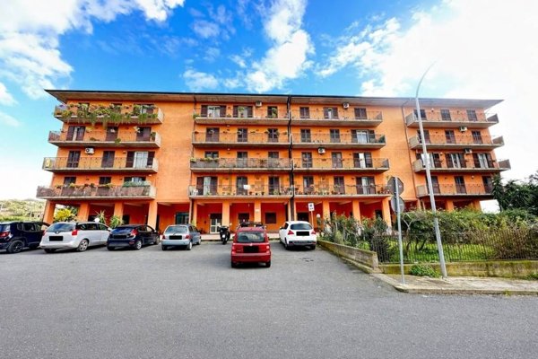 appartamento in vendita a Paternò