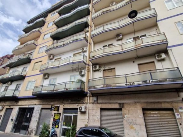 appartamento in vendita a Paternò in zona Centro Storico
