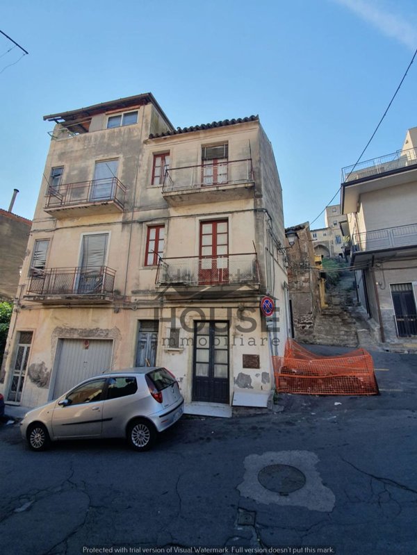 casa indipendente in vendita a Paternò