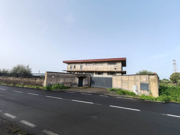 casa indipendente in vendita a Paternò