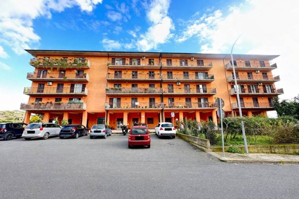 appartamento in vendita a Paternò