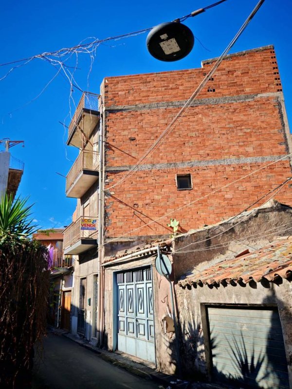 casa indipendente in vendita a Paternò