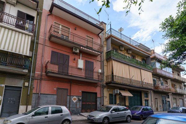 casa indipendente in vendita a Paternò in zona Centro Storico