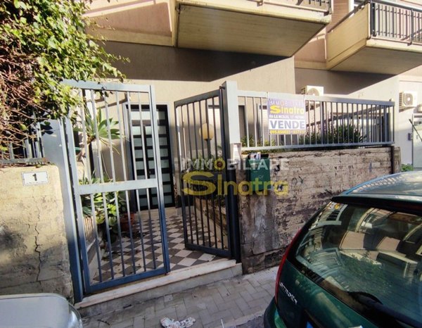 ufficio in vendita a Paternò in zona Centro Storico