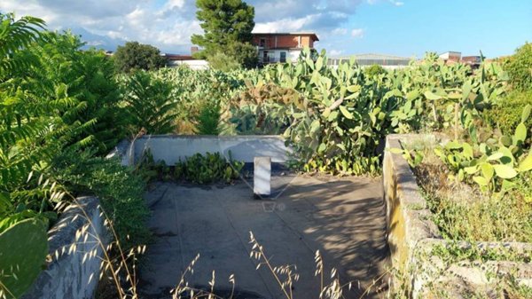 casale in vendita a Paternò in zona Centro Storico