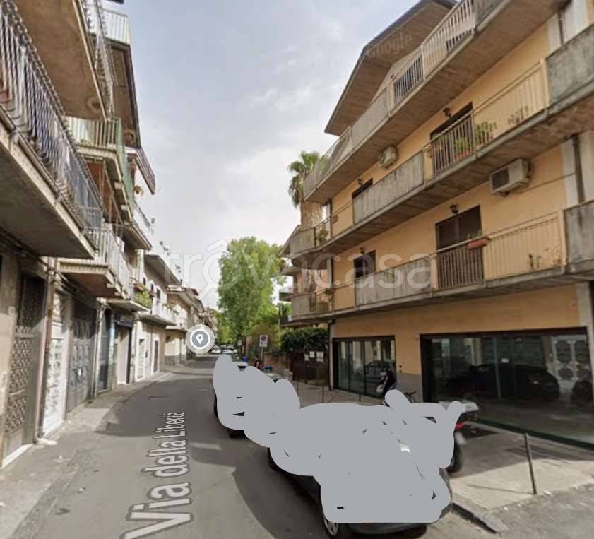 appartamento in vendita a Paternò in zona Centro Storico