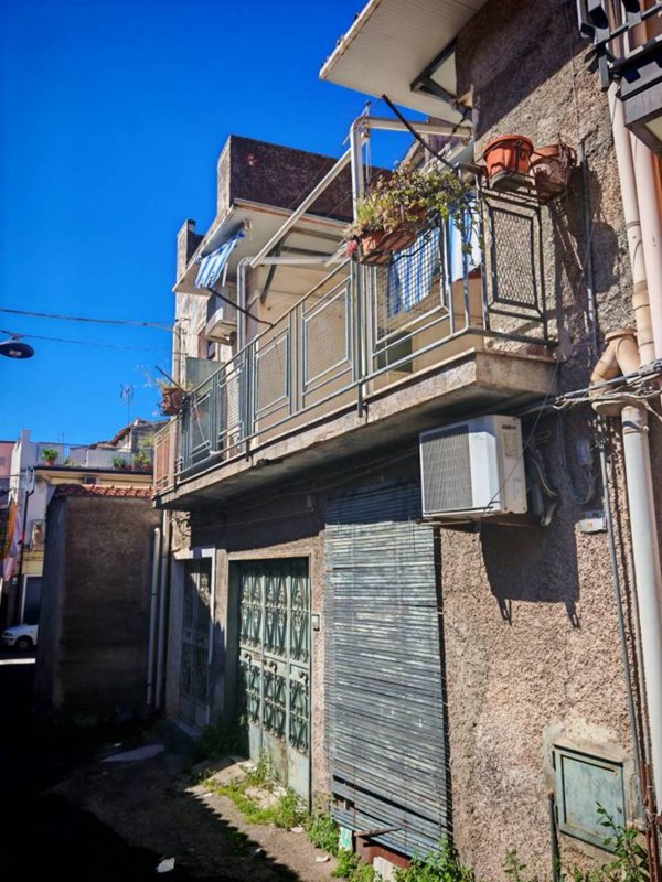 casa indipendente in vendita a Paternò