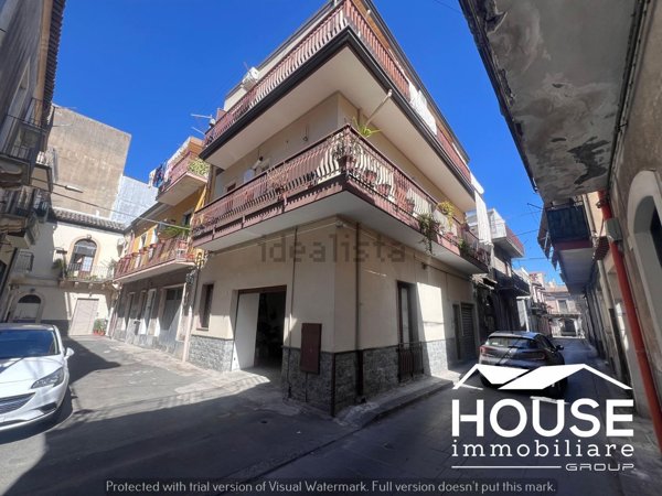 casa indipendente in vendita a Paternò