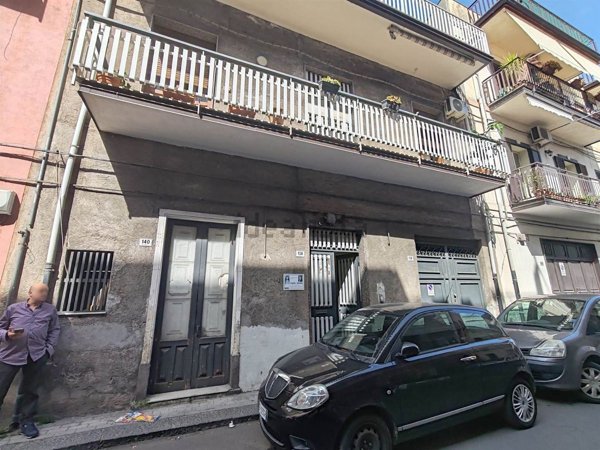 appartamento in vendita a Paternò in zona Centro Storico