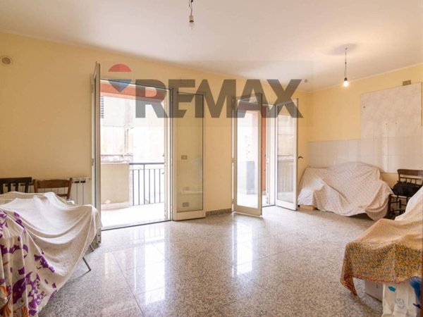 appartamento in vendita a Paternò in zona Centro Storico
