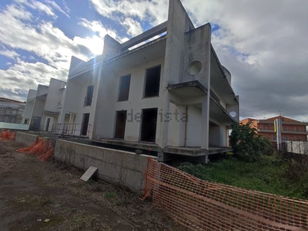casa indipendente in vendita a Paternò