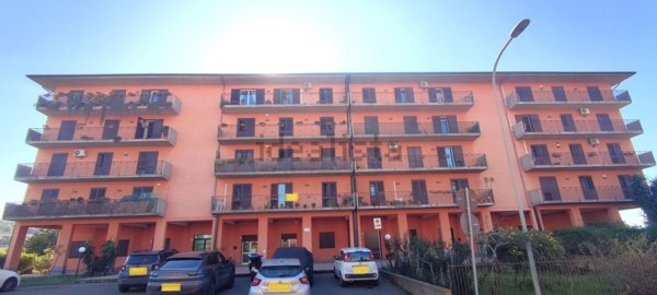 appartamento in vendita a Paternò in zona Centro Storico