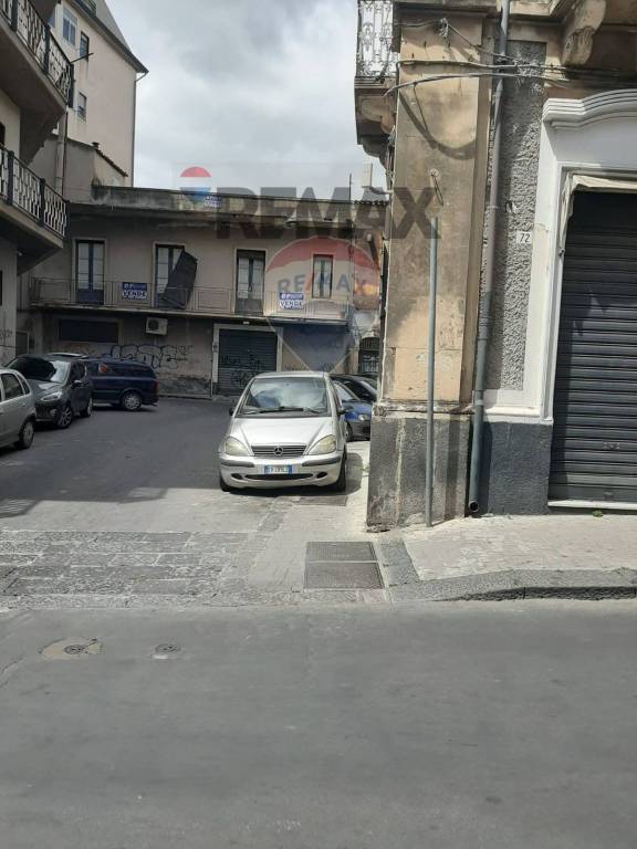 appartamento in vendita a Paternò in zona Centro Storico