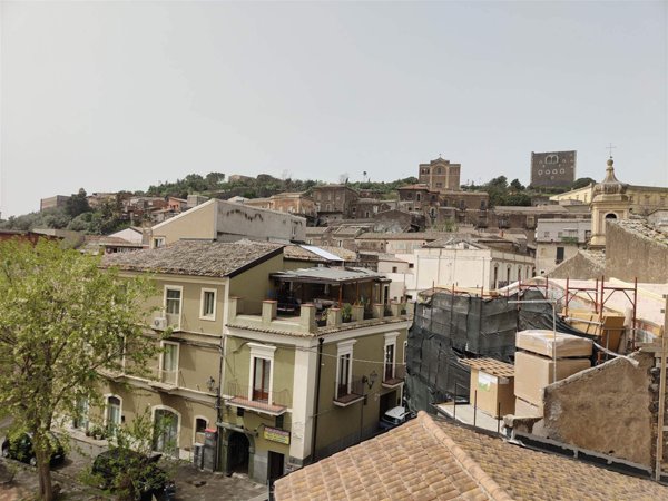 appartamento in vendita a Paternò in zona Centro Storico