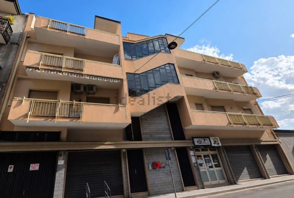 appartamento in vendita a Paternò in zona Centro Storico