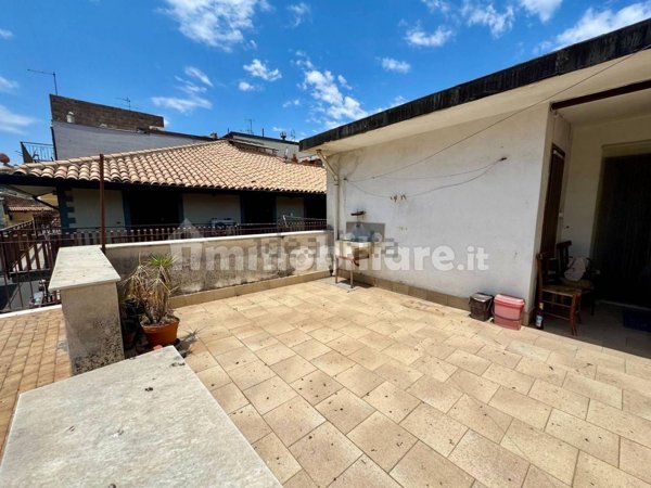 casa indipendente in vendita a Paternò
