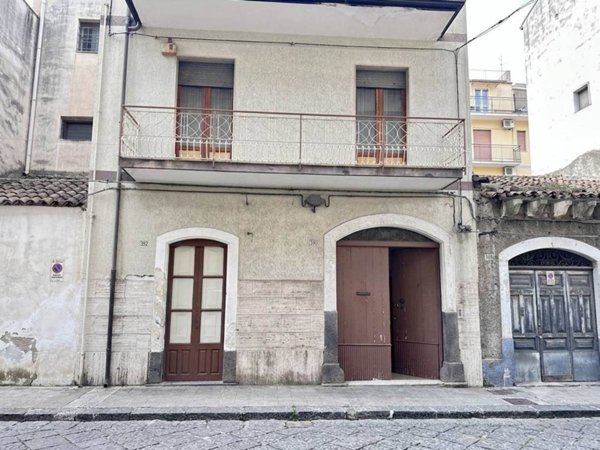 casa indipendente in vendita a Paternò