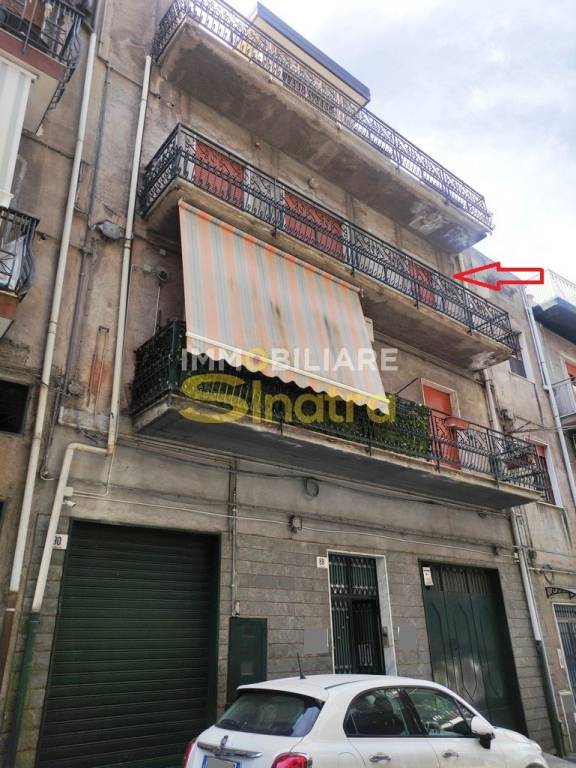 appartamento in vendita a Paternò in zona Centro Storico