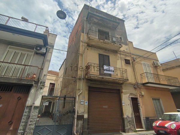 casa indipendente in vendita a Paternò